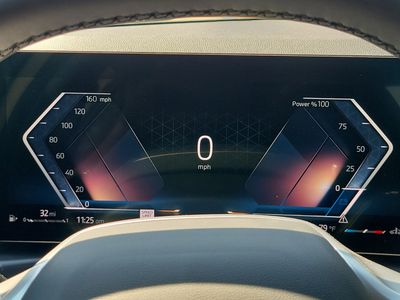 2026 BMW 3 Series - Photo 27