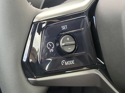 2027 BMW 5 Series - Photo 24