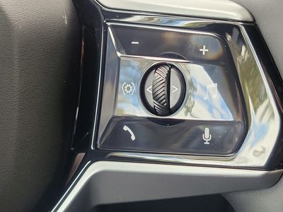 2027 BMW 5 Series - Photo 25