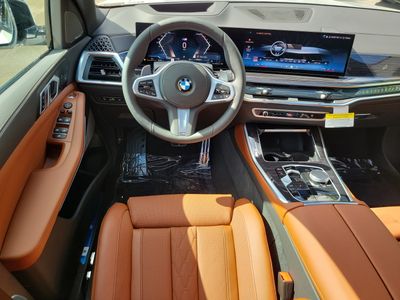 2026 BMW X5 — photo 17 view