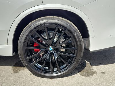 2026 BMW X5 — photo 10 view