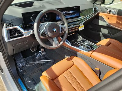 2026 BMW X5 — photo 21 view