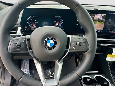 2026 BMW X1 — photo 9 view