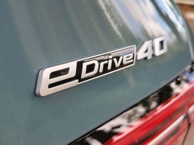 2026 BMW i5 - Photo 9