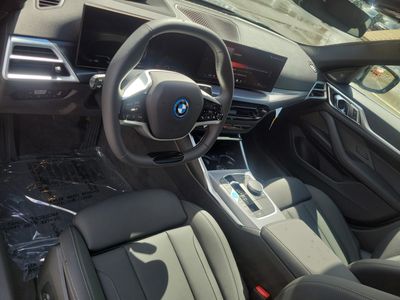 2026 BMW i4 - Photo 21