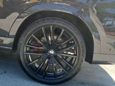 2027 BMW X6 - Photo 9