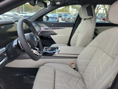 2026 BMW i7 - Photo 14