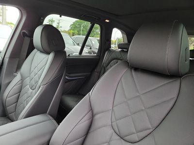 2026 BMW X5 - Photo 16