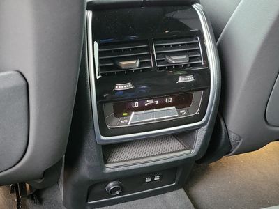 2026 BMW X5 - Photo 11