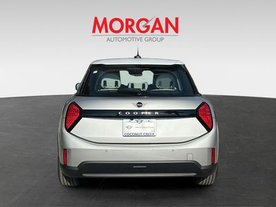 2026 MINI Hardtop 4 Door - Photo 5