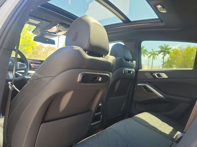 2027 BMW X6 - Photo 13