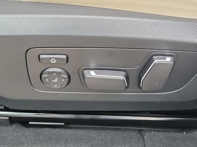 2026 BMW X3 — photo 24 view