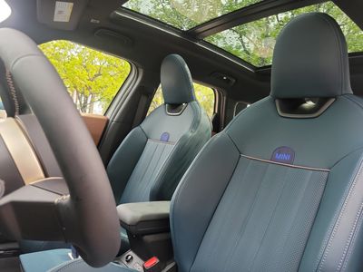 2026 MINI Countryman - Photo 21