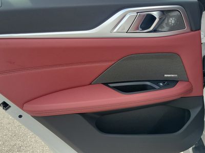 2026 BMW i4 - Photo 10