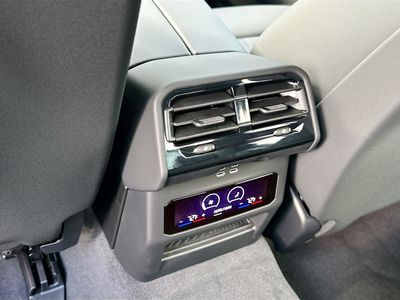2026 BMW 5 Series - Photo 22