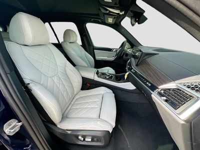 2026 BMW X5 - Photo 23