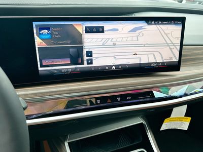 2026 BMW i7 - Photo 11