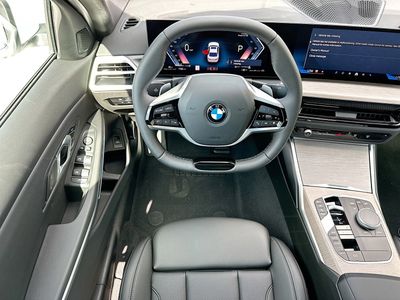 2025 BMW 3 Series - Photo 19