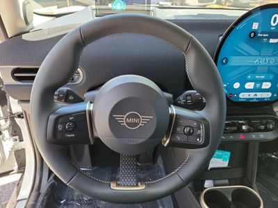 2026 MINI Hardtop 4 Door - Photo 16