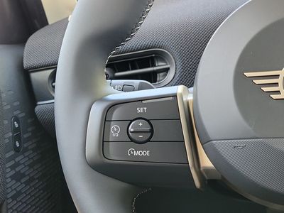 2026 MINI Hardtop 4 Door - Photo 17
