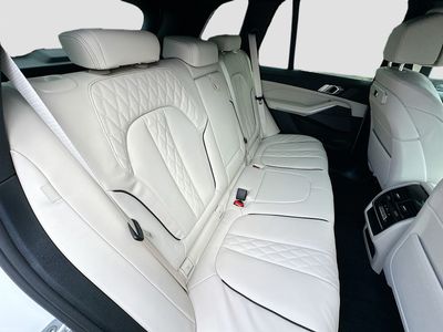 2026 BMW X5 - Photo 22