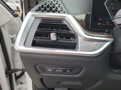 2026 BMW X5 - Photo 20