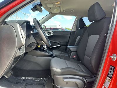 2024 Kia Soul - Photo 13