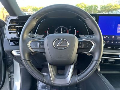 2024 Lexus RX - Photo 11