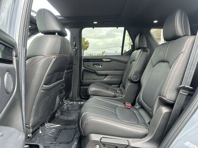 2025 Honda Pilot - Photo 24
