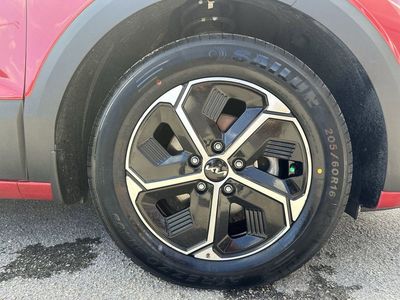 2023 Kia Niro - Photo 18