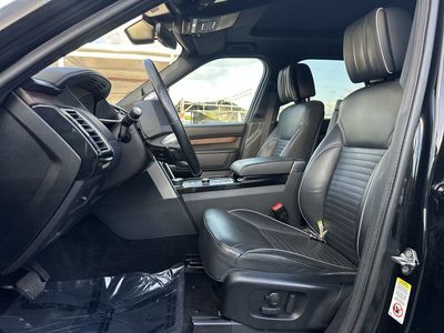 2020 Land Rover Discovery - Photo 13