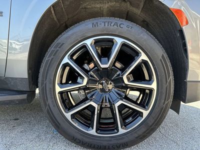 2023 Chevrolet Tahoe - Photo 18
