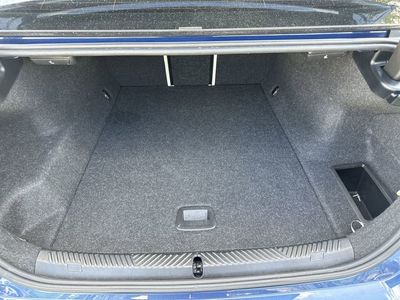 2024 BMW i5 - Photo 21
