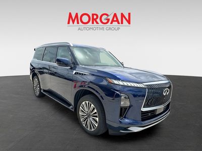 2025 INFINITI QX80 - Photo 2