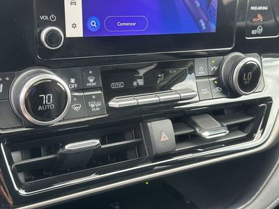 2024 Toyota Highlander - Photo 16
