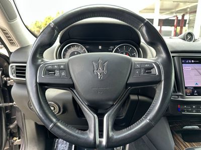 2022 Maserati Levante - Photo 11