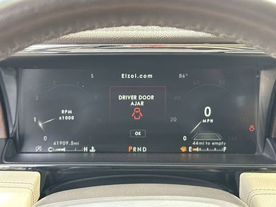 2021 Lincoln Navigator - Photo 10