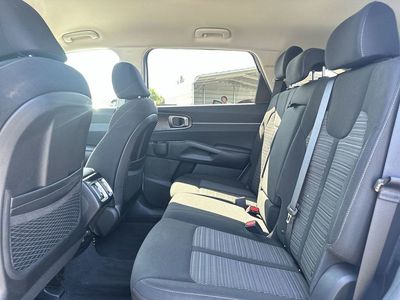 2023 Kia Sorento — photo 22 view