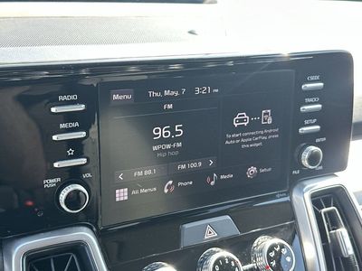 2023 Kia Sorento — photo 12 view