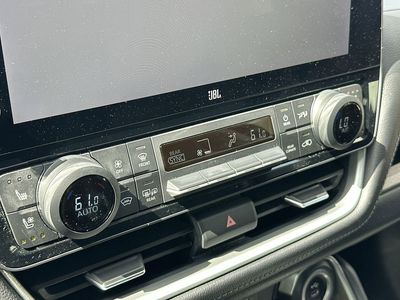 2024 Toyota Grand Highlander - Photo 17