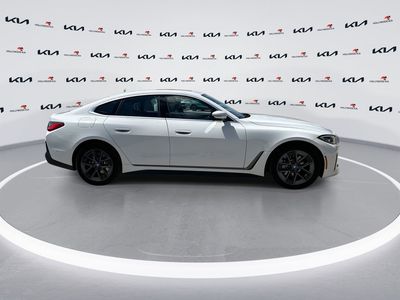 2024 BMW i4 - Photo 9
