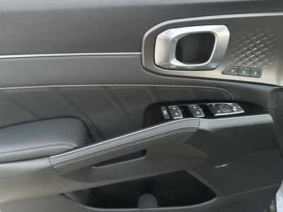2026 Kia Sorento Hybrid - Photo 30