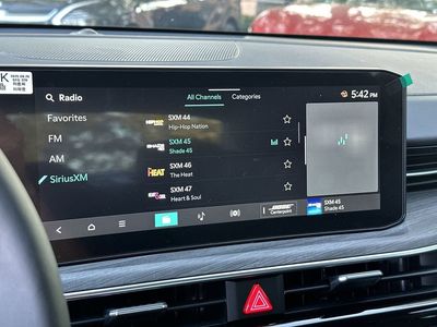 2026 Kia K5 - Photo 15