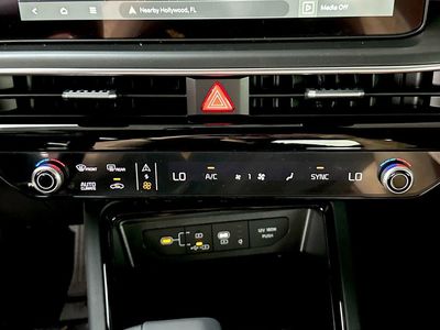2026 Kia K5 - Photo 19