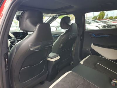 2025 Kia EV6 - Photo 11