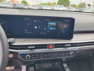 2025 Kia Sorento - Photo 20