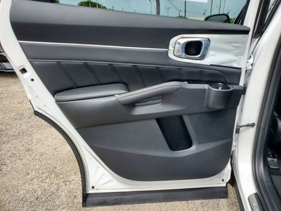 2025 Kia Sorento - Photo 10