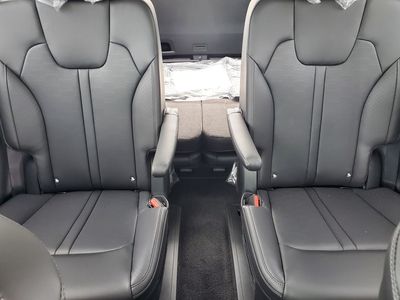 2025 Kia Sorento - Photo 30