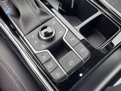 2025 Kia Sorento - Photo 29