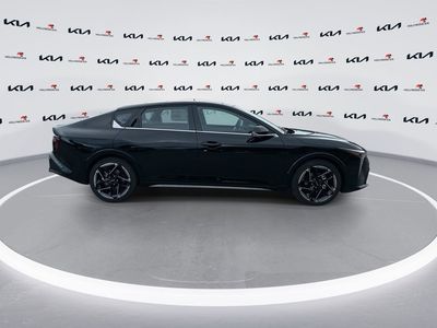 2026 Kia K4 - Photo 9